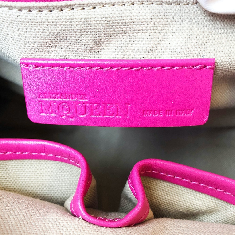 VHTF ALEXANDER MCQUEEN VINTAGE SMALL PADLOCK SATCHEL PINK RED LEATHER FLAME - Picture 8 of 8